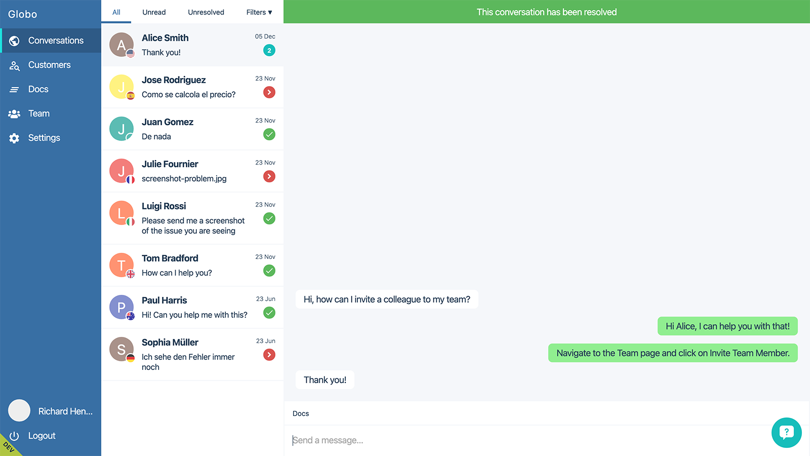 Manage customer support conversations